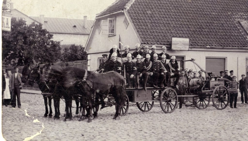 VVM_17694_V-pils_ugunsdzeseji_Ratslaukuma_20.gs_.sak_.-1024x584.jpg