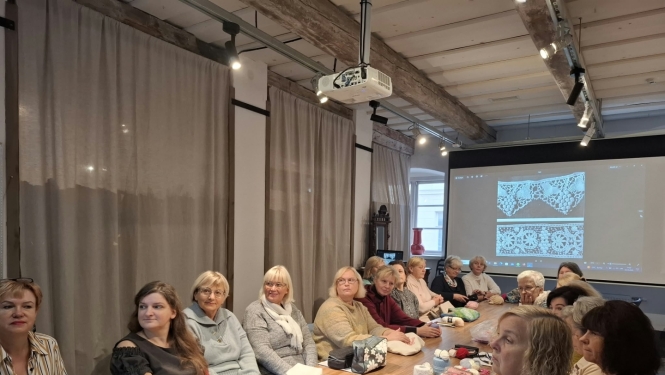 Īru mežģīņu tamborēšanas meistarklase