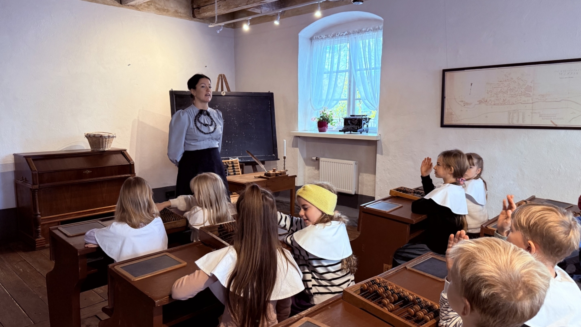 Senā skolas klase