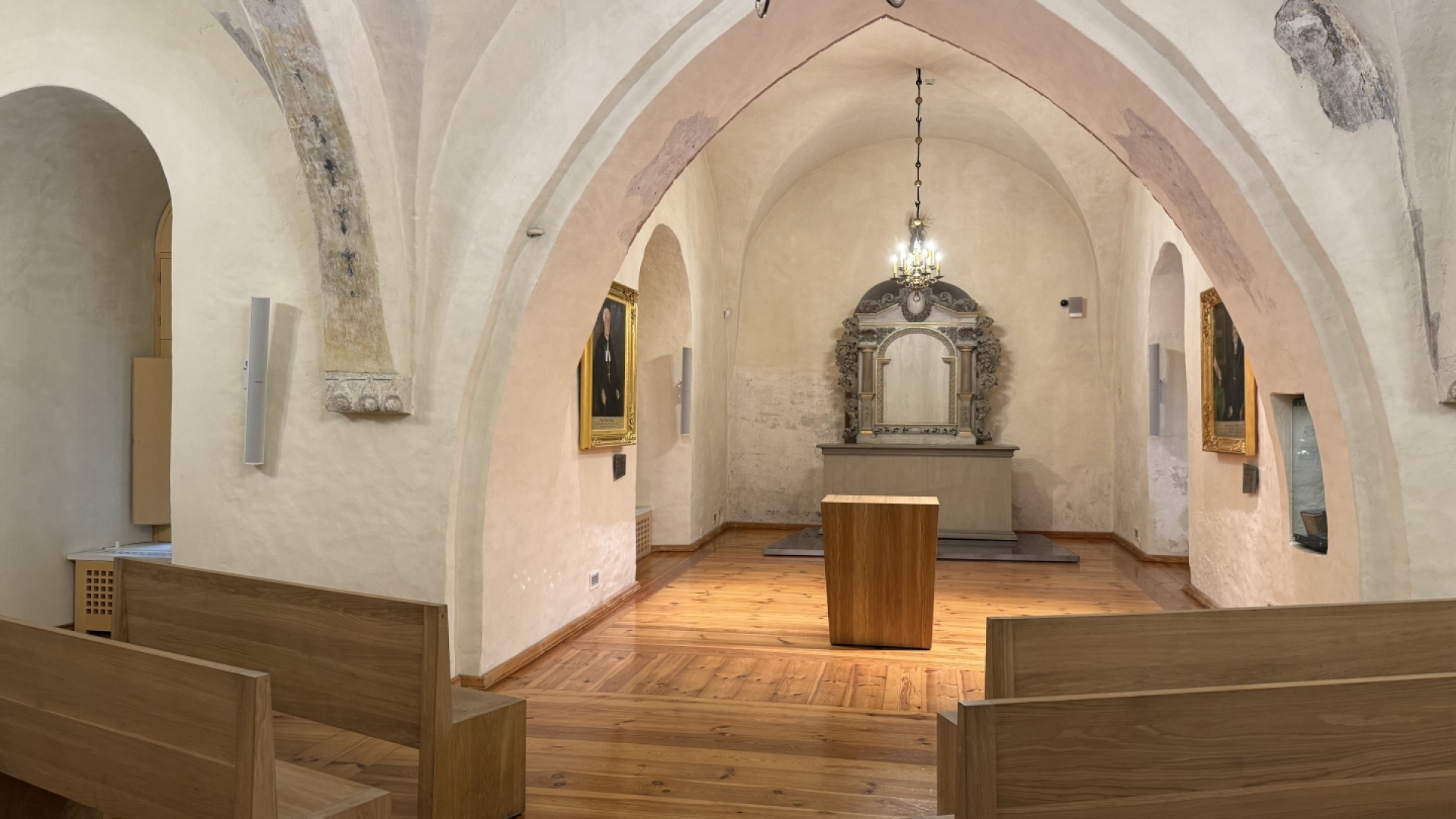 Ventspils muzeja foto arhīvs - Livonijas ordeņa pils ekspozīcija