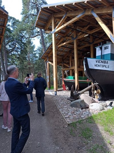 laivu māja